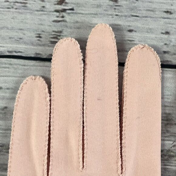 Vintage Crescendoe Pink Fabric Bridgerton Hand Gloves size 7 Stretch Tea Party - Picture 2 of 11